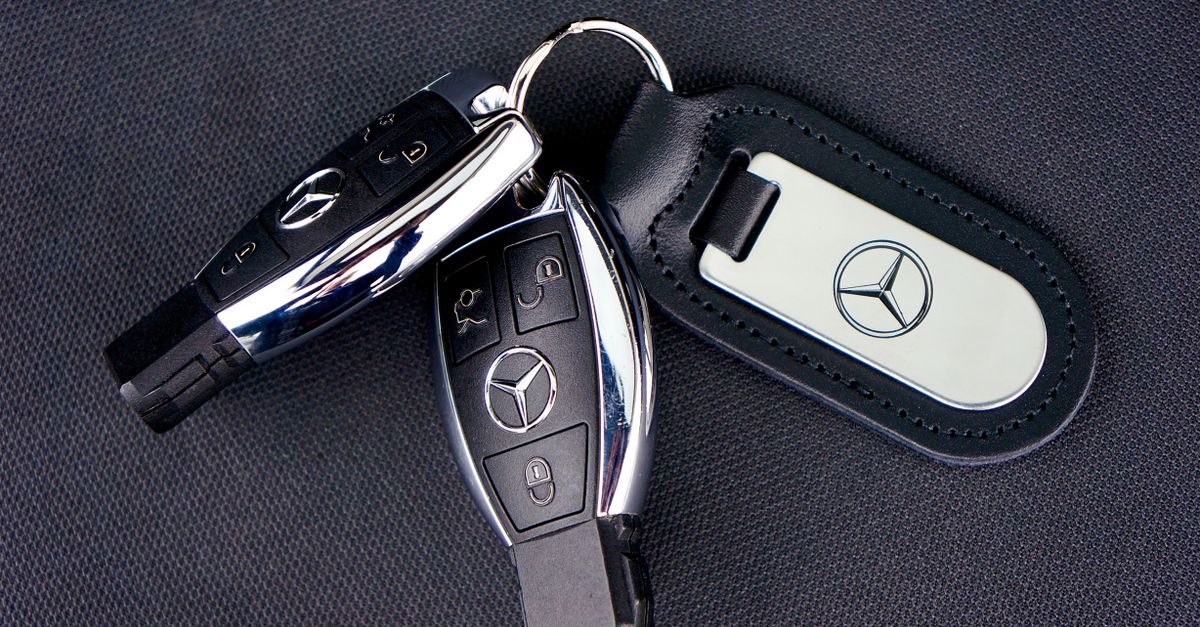 BMW car key fob — Andersonville Chicago Locksmith