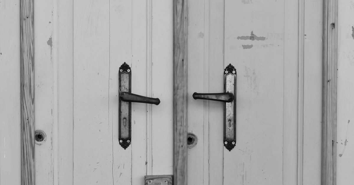 Door Knob Lock Installation — Andersonville Chicago Locksmith