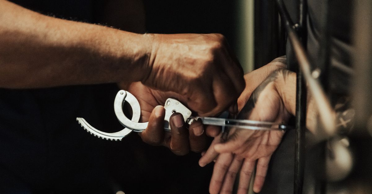 locksmith hands door — Andersonville Chicago Locksmith