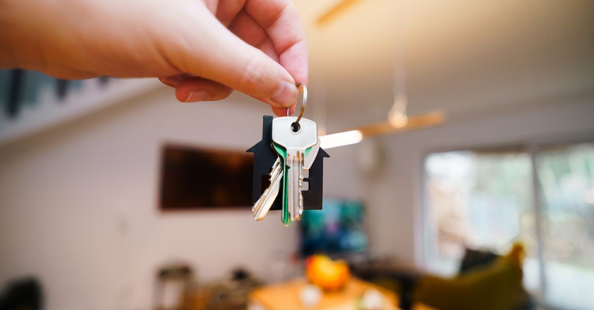 car key cutting machine — Andersonville Chicago Locksmith