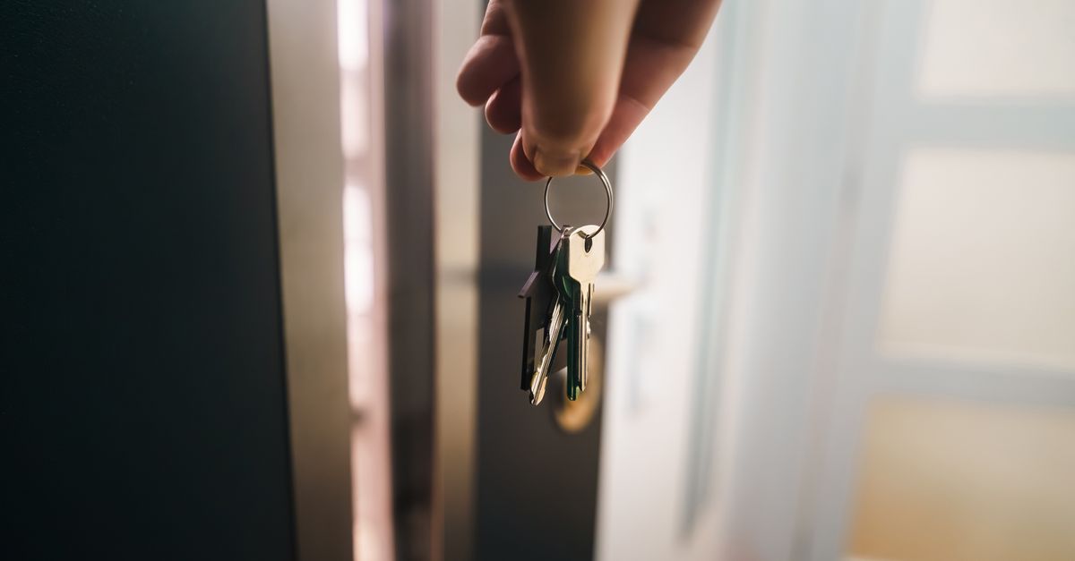 car key cutting machine — Andersonville Chicago Locksmith