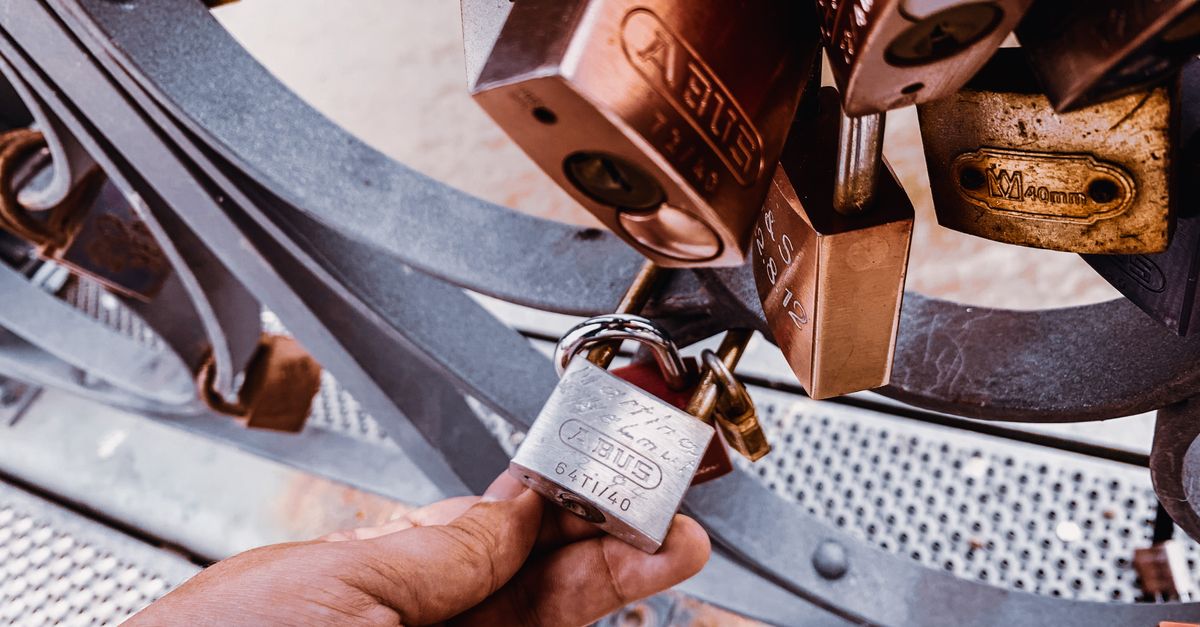 deadbolt installation — Andersonville Chicago Locksmith