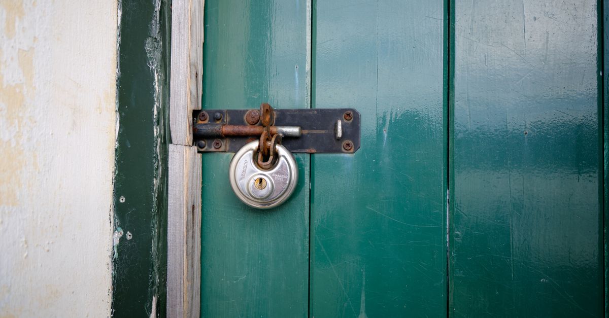 Emergency Commercial Locksmith Response When Your Business Is Locked Out — Andersonville Chicago Locksmith