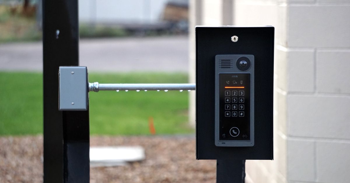 Residential and Emergency Locksmith Support for Smart Lock Issues — Andersonville Chicago Locksmith